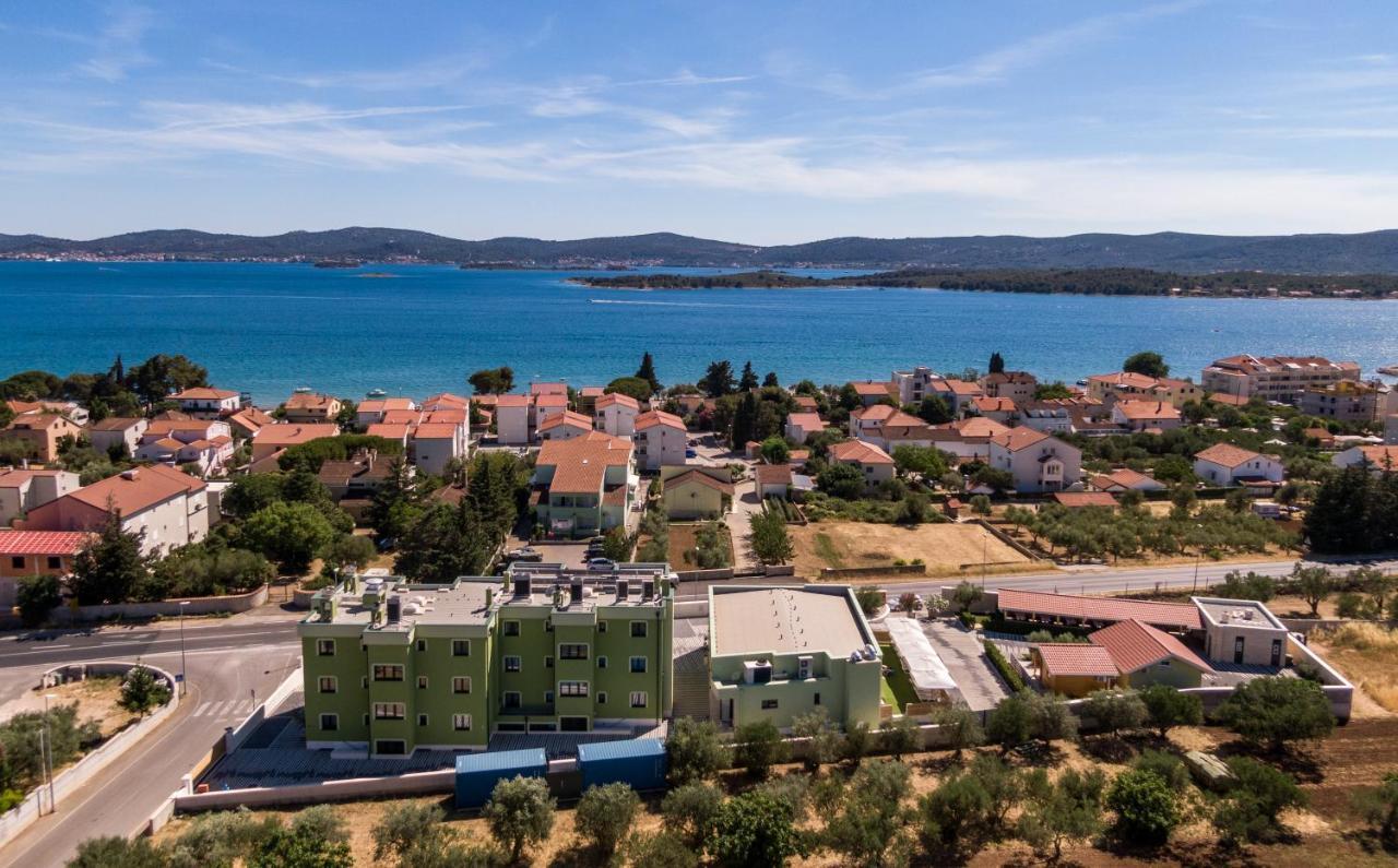 Apartmani Rubinic Turanj Εξωτερικό φωτογραφία